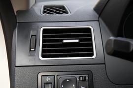 2017款东风风行景逸S50