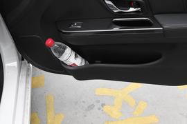 2017款东风风行景逸S50