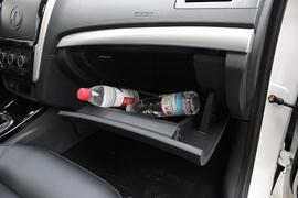 2017款东风风行景逸S50