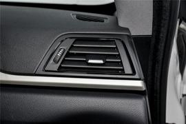 2017款宝马320i