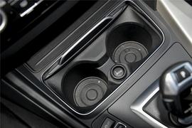 2017款宝马320i