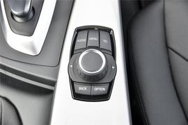 2017款宝马320i