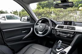 2017款宝马320i