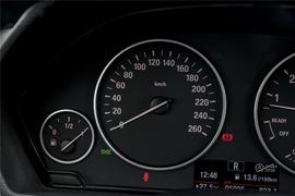 2017款宝马320i