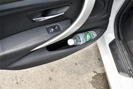 2017款宝马320i