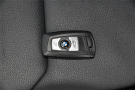 2017款宝马320i