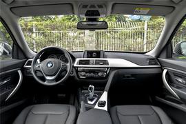2017款宝马320i
