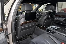 2016款宝马750Li