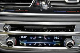 2016款宝马750Li