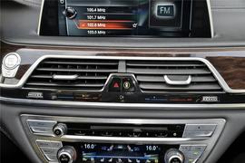 2016款宝马750Li