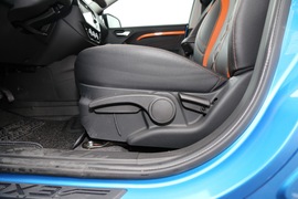 2018款东南DX3试驾