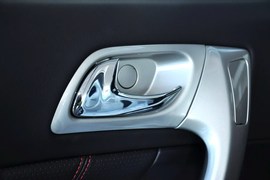 2013款长城H6升级版1.5T手动两驱精英型