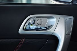 2013款长城H6升级版1.5T手动两驱精英型