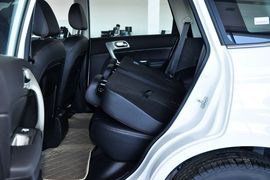 2013款长城H6升级版1.5T手动两驱精英型