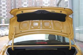 2017款北京现代瑞纳