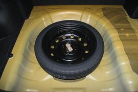 2017款北京现代瑞纳