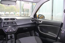 2017款北京现代瑞纳