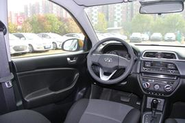 2017款北京现代瑞纳