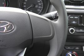 2017款北京现代瑞纳