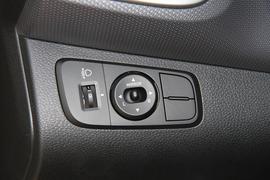 2017款北京现代瑞纳