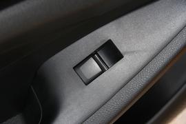 2017款北京现代瑞纳