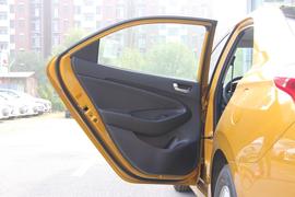 2017款北京现代瑞纳