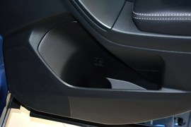 2013款斯巴鲁森林人2.5i自动尊贵版