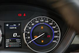 2018款海马S5青春版