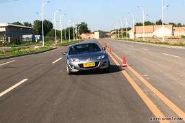 2009款马自达MX-5试驾