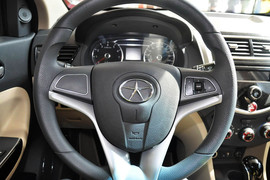 2013款江淮和悦A30