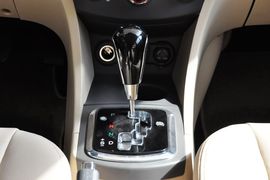 2013款江淮和悦A30