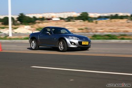 2009款马自达MX-5试驾