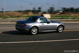 2009款马自达MX-5试驾