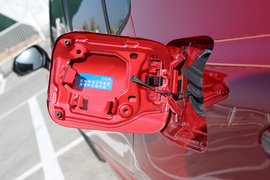 2018款丰田凯美瑞