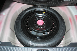 2018款丰田凯美瑞