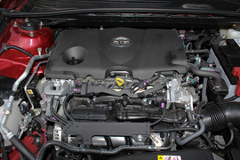 2018款丰田凯美瑞