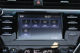 2018款丰田凯美瑞