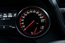 2018款丰田凯美瑞