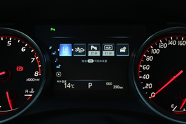 2018款丰田凯美瑞