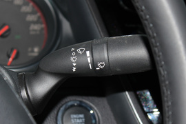 2018款丰田凯美瑞