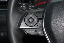 2018款丰田凯美瑞