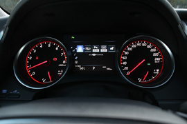 2018款丰田凯美瑞