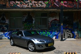 2009款马自达MX-5试驾