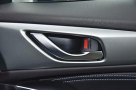 2018款马自达CX-4