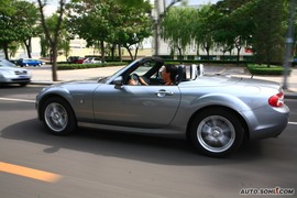 2009款马自达MX-5试驾