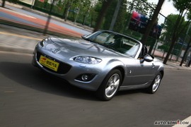 2009款马自达MX-5试驾