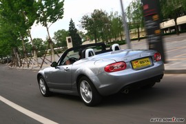 2009款马自达MX-5试驾