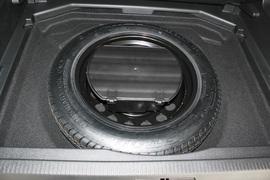 2017款雪铁龙天逸C5