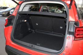 2017款雪铁龙天逸C5