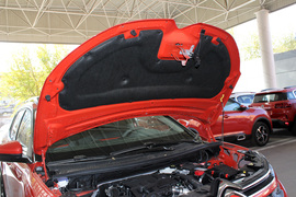 2017款雪铁龙天逸C5